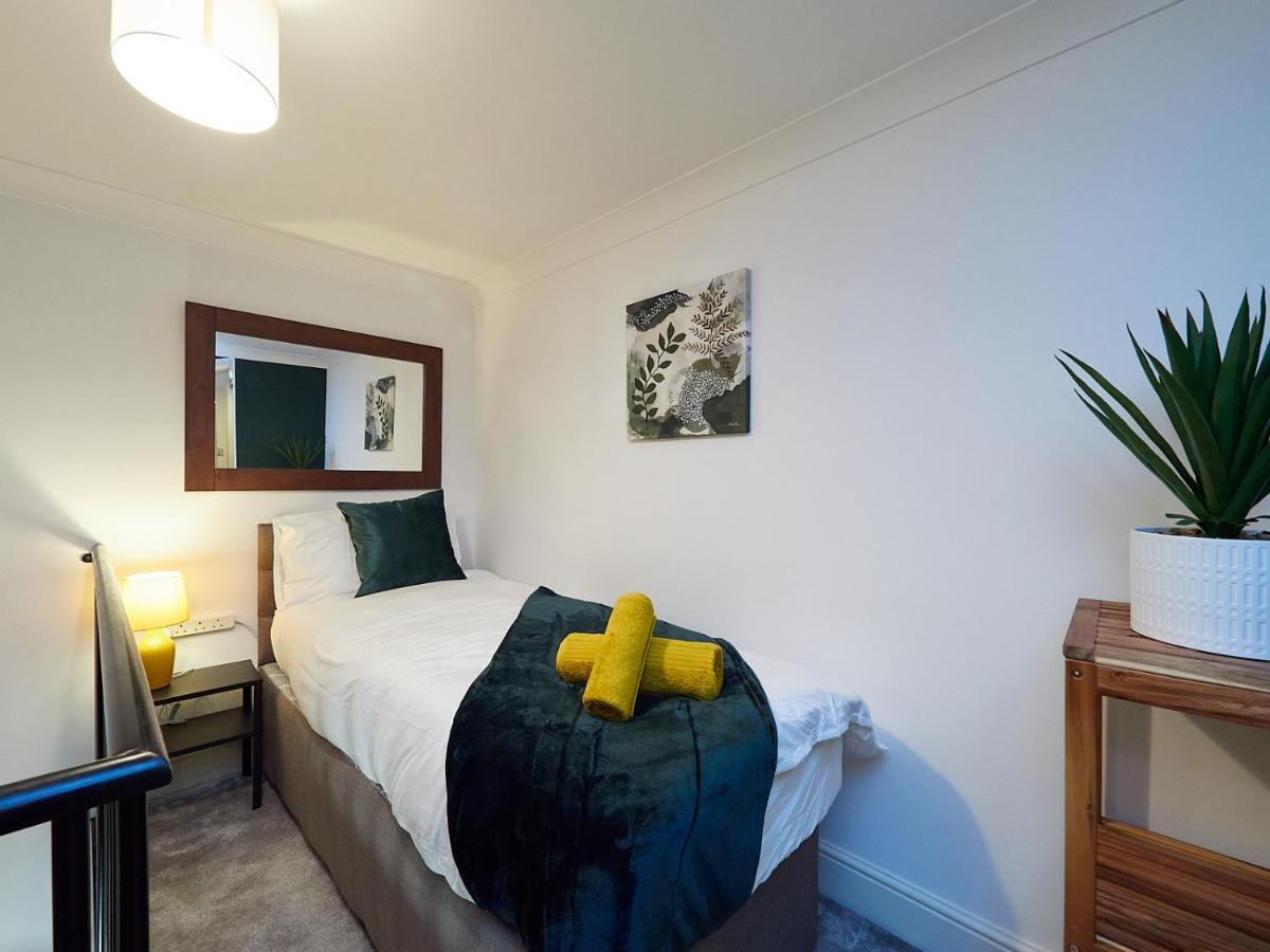 Emerald Suite - Two Story Duplex Apartment - Balcony - Contractors - Family - City Centre - Broadway Plaza - Five Ways - Sleeps 6 Birmingham Dış mekan fotoğraf